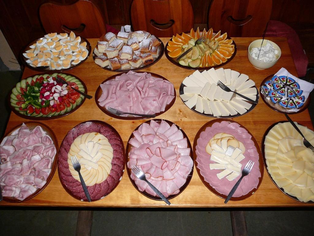 亚诺夫纳德尼索 十字路口膳食旅馆酒店 外观 照片