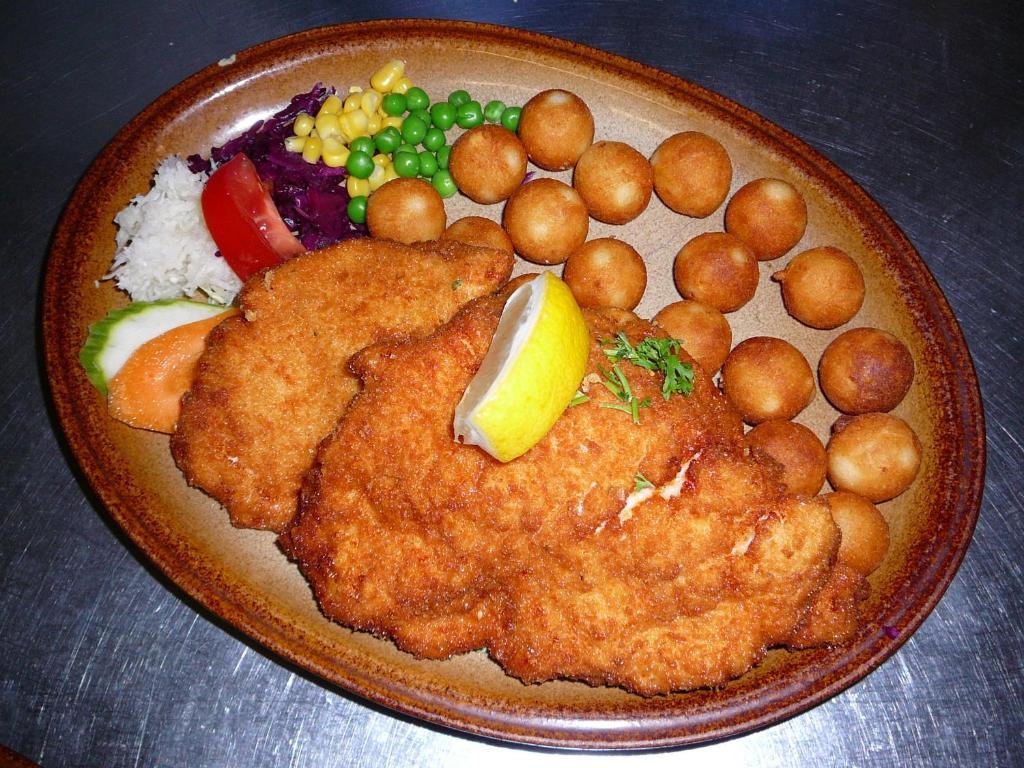 亚诺夫纳德尼索 十字路口膳食旅馆酒店 外观 照片